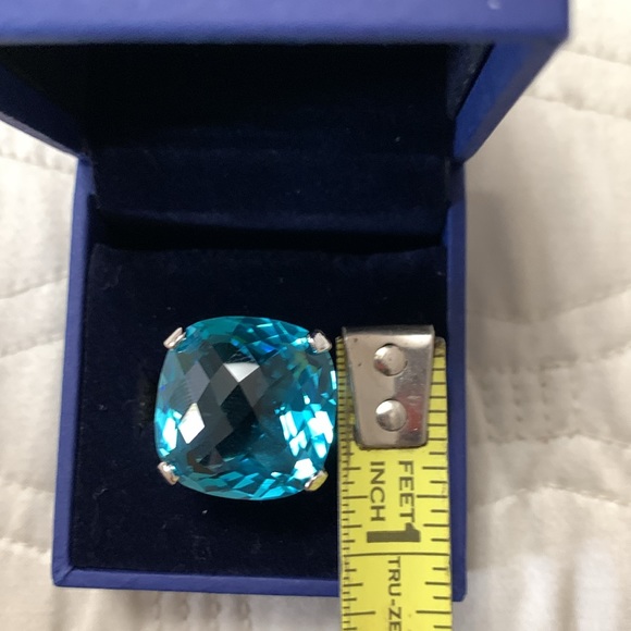 Genuine Swarovski Crystal Blue cocktail ring: Merlin size 7 (size 55) - Picture 11 of 14